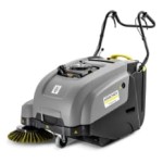 KM 75/40 W G - zamiatarka z trakcją KARCHER 1.049-216.0