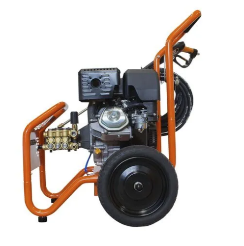 myjka-spalinowa-gp4000ld-bok.png