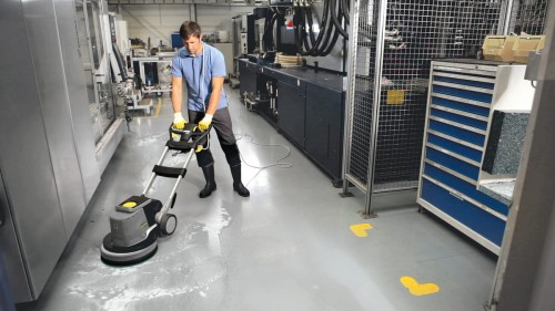 RM 752 KARCHER TECHNOLOGIE CZYSZCZENIA.jpg