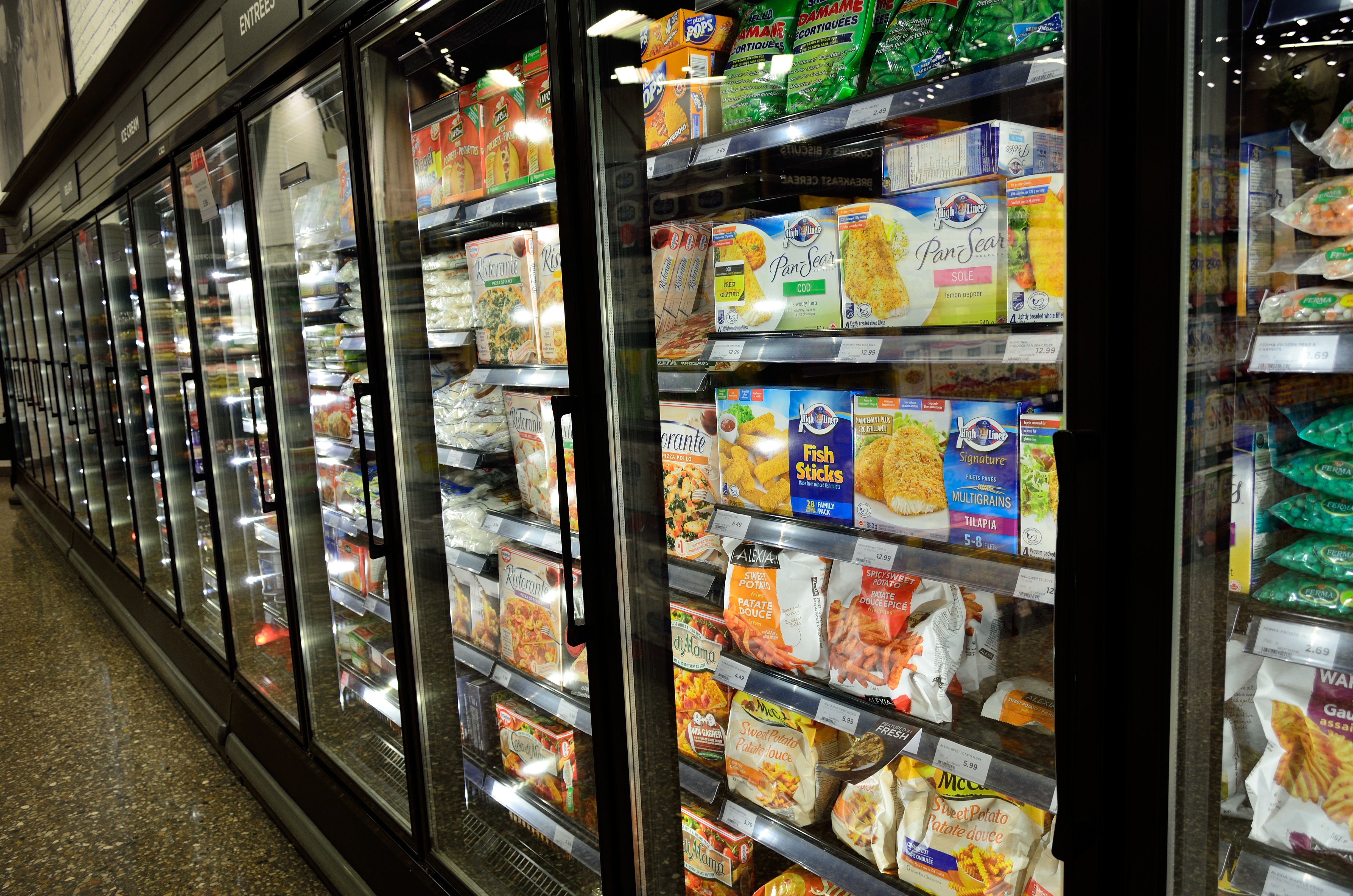 Lodówki w sklepie – preparat Fridge Shine 1l do mycia lodówek i zamrażarek